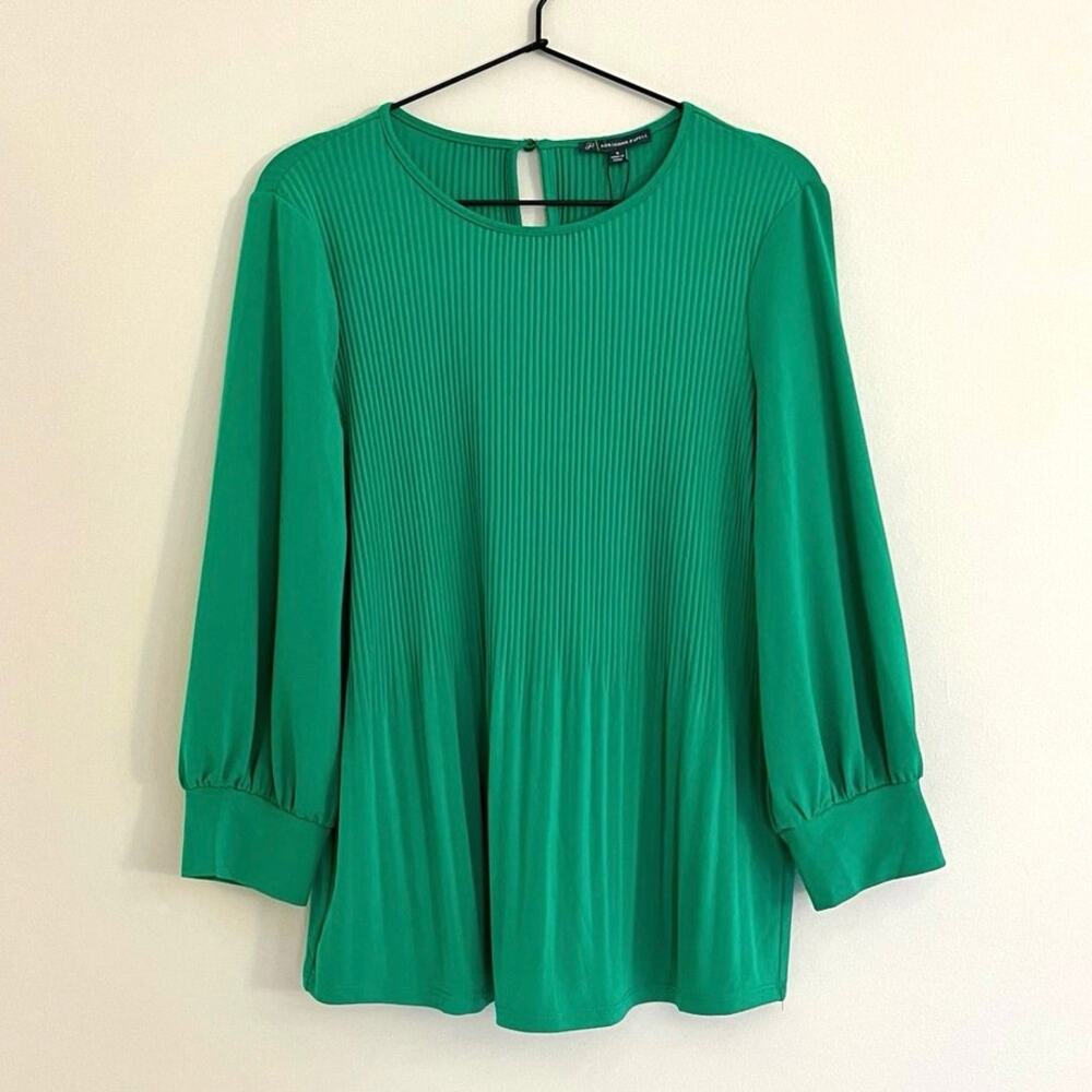 NEW Adrianna Papell Green Trapeze Top Pleated 3/4-sleeves Blouse Shirt Sz Small